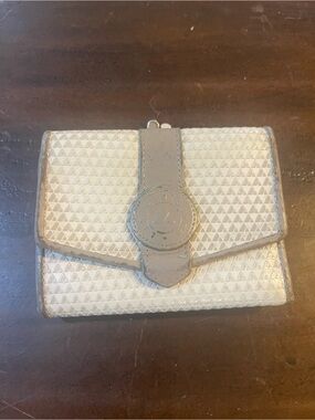 Women's Cream Wallet with Taupe Trim